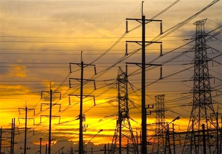 ارائه راهبردهای کلیدی صنعت برق به وزارتخانه‌های نیرو، صمت و کار